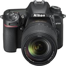 NIKON D7000 Series D7500 DSLR Camera Body with 18-140 mm Lens (Black)
